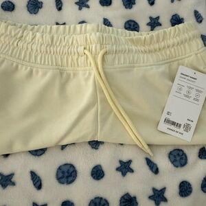Athleta Seasoft Short